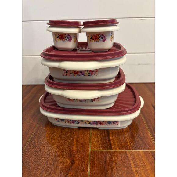 The Pioneer Woman Other - The Pioneer Woman Set of 5 Plastic Food Containers W Lids BPA Free Floral Red